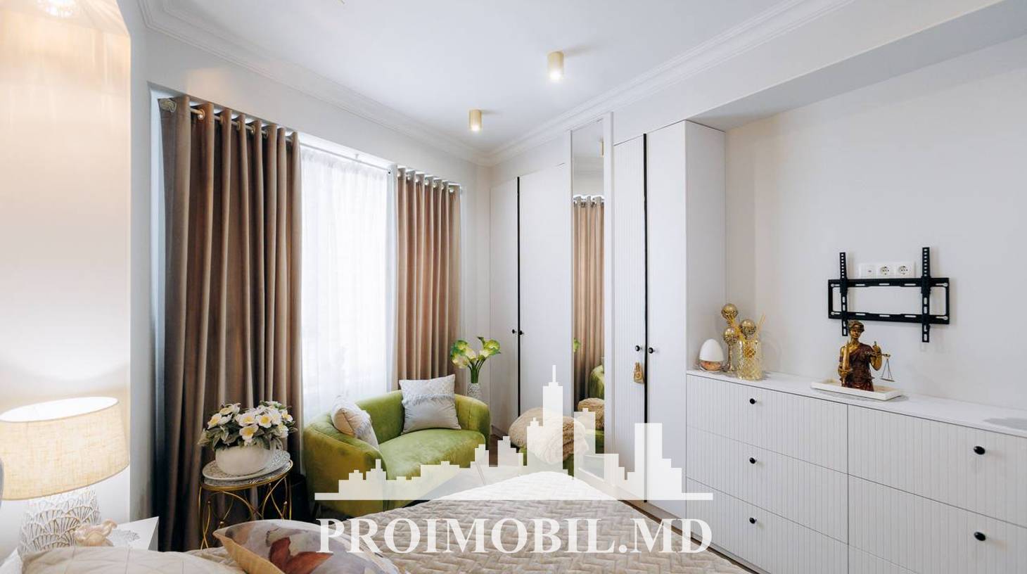 https://images.proimobil.md/8Epi_4psToHLEV2yBw7v5yTpY9BCSEyv6D-Dd8D3A6U/watermark:0.75:so:0:30:0.39/resize:fill:1460:816:1/gravity:ce/bG9jYWw6Ly8vZXN0YXRlL2xyL2Y2N2FjZWFmLWU1MGYtNDk0OS1hOTU0LWZmZGNjZjgxNWJlZS5qcGVn