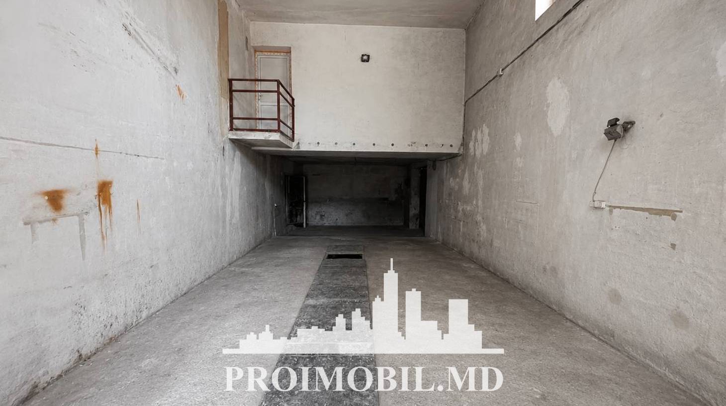 https://images.proimobil.md/8G_AmOLoYI7hQUr-FqGK2s7_KiZgoHeQF0ihs6q2guk/watermark:0.75:so:0:30:0.39/resize:fill:1460:816:1/gravity:ce/bG9jYWw6Ly8vZXN0YXRlL2xyLzdjMWM1ZjBhLTNjOGEtNDAxOC1hMzg4LTFlM2M1MWQwNDg0NS5qcGVn