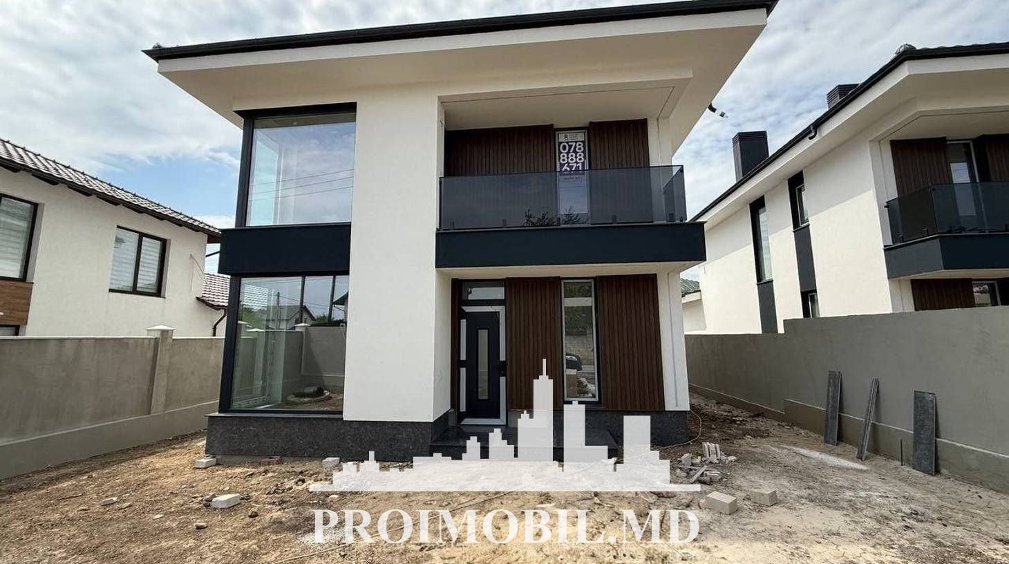 https://images.proimobil.md/8NY70DUxAYTIyAC-ziKNn66pMnViFJz9Gqru1JlYroA/watermark:0.75:so:0:30:0.39/resize:fill:1460:816:1/gravity:ce/bG9jYWw6Ly8vZXN0YXRlL2xyLzUwMzFlMWEzLTBjOGUtNDY1OC04YmQ4LTcxMzQ4YjgyMDc4Yi5qcGVn