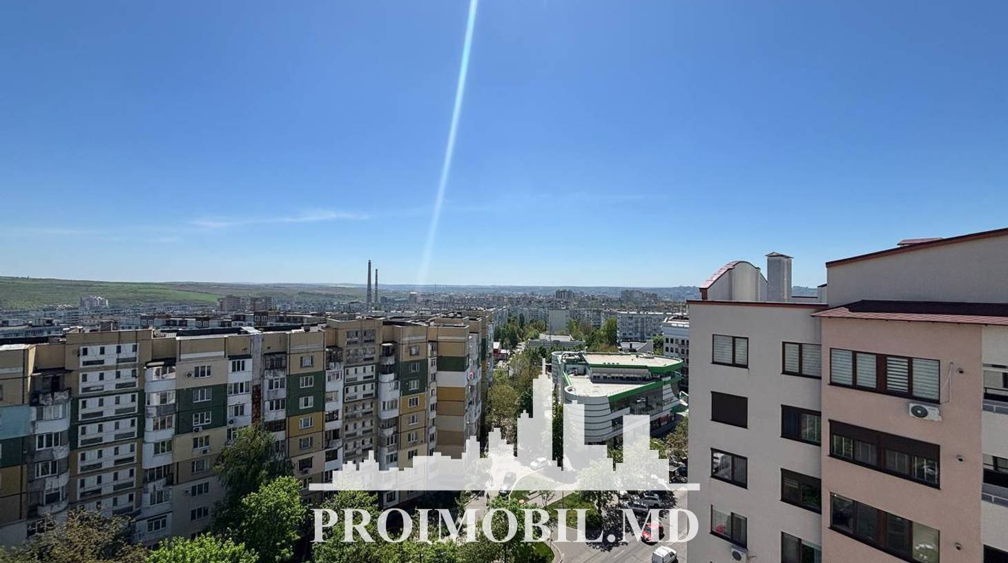 https://images.proimobil.md/8YZFutlV5SmXINJdTOIsbgw4iJNXaJDOVDRR4x1v7z4/watermark:0.75:so:0:30:0.39/resize:fill:1460:816:1/gravity:ce/bG9jYWw6Ly8vZXN0YXRlL2xyLzA2YjY4YTQxLTU5OWUtNDIxOC04NjJmLTc4NTM0MWQ3ZDA2Ny5qcGVn