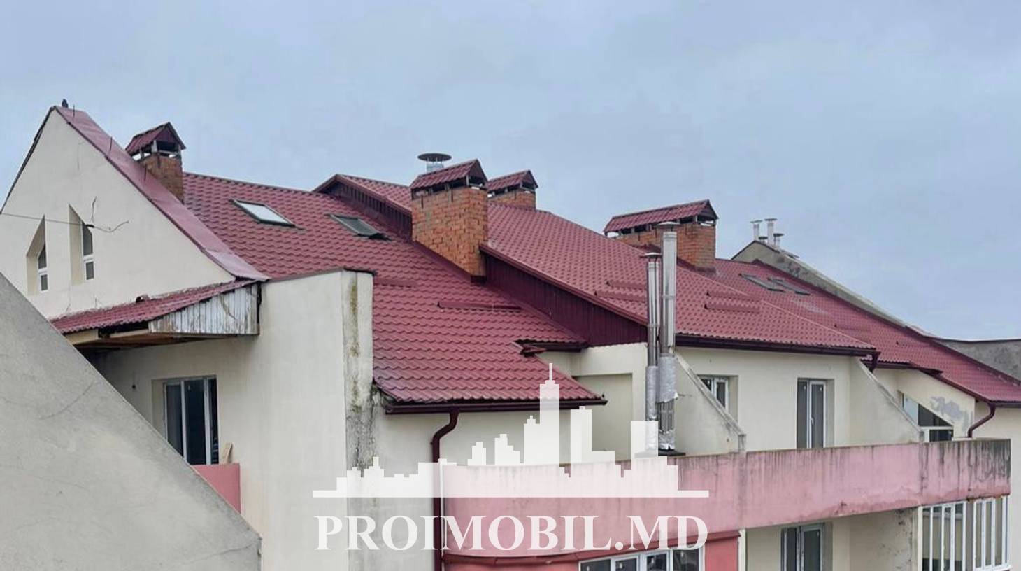 https://images.proimobil.md/8Ymciwl89T73RZIzVz2LMf8TBKl8CWC0o8QcPsd8vzU/watermark:0.75:so:0:30:0.39/resize:fill:1460:816:1/gravity:ce/bG9jYWw6Ly8vZXN0YXRlL2xyL2ViOWQyZTcyLTgxZDItNGUyNC1iYmYzLTk5ZGM5Mjk1MzcxNi5qcGVn