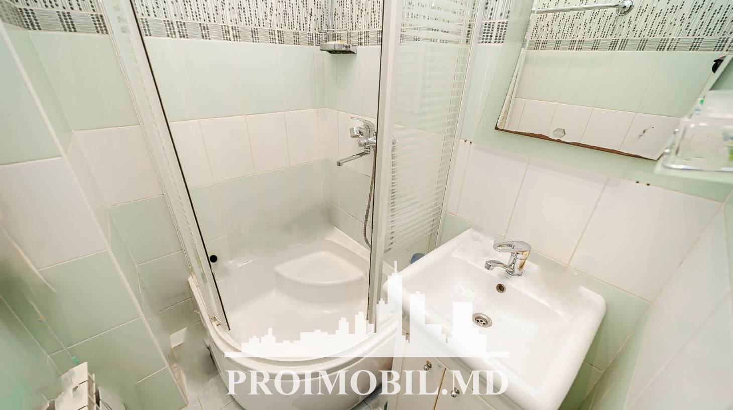 https://images.proimobil.md/8c_Hoqz41sQNKtbG2NT3JIlguNu9h87Qse2kuRhwllQ/watermark:0.75:so:0:30:0.39/resize:fill:1460:816:1/gravity:ce/bG9jYWw6Ly8vZXN0YXRlL2xyLzFlOWNmODEzLTBlZWUtNDYzMS05NjM3LTJkNWUxM2E1MjA0MS5qcGVn