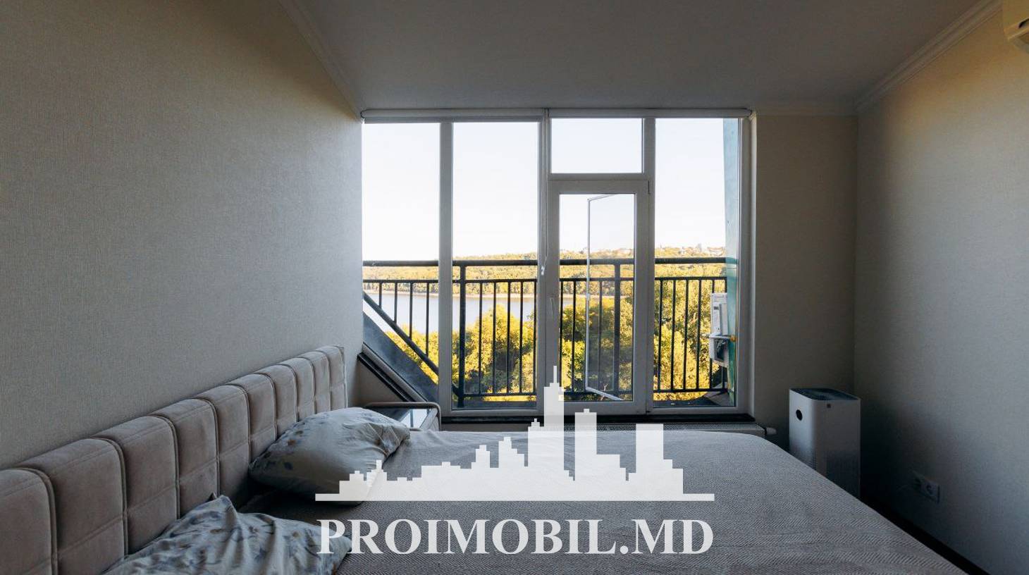https://images.proimobil.md/8d2ltIYI_uBSfKlRx8jDpsM5ni2fmUJyQyQpKDGw5mU/watermark:0.75:so:0:30:0.39/resize:fill:1460:816:1/gravity:ce/bG9jYWw6Ly8vZXN0YXRlL2xyLzFhNDhjMTBiLTczZmEtNGFmYi04YWU0LWIxYzExOTkwYmM4Zi5qcGVn
