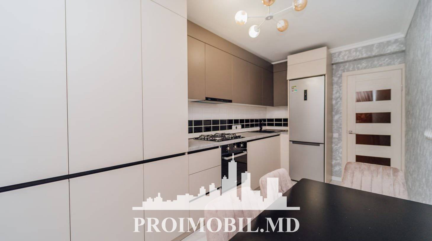 https://images.proimobil.md/8h96jgsI1UC6wbXkDJw_RWfZevszDi-qWYn57J2gJ3Y/watermark:0.75:so:0:30:0.39/resize:fill:1460:816:1/gravity:ce/bG9jYWw6Ly8vZXN0YXRlL2xyL2NkMjRlMTMzLTA5NjYtNDE2MS1iYmRkLWFjM2ZjNTQ3ZTZmYy5qcGVn