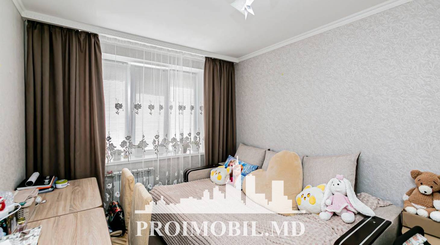 https://images.proimobil.md/8pQ3Da1UyQDY13Fu6u6sLkl2LRC-z5_tXzYpfUp2OyE/watermark:0.75:so:0:30:0.39/resize:fill:1460:816:1/gravity:ce/bG9jYWw6Ly8vZXN0YXRlL2xyLzA3YTA3ZDlkLTA4ZDgtNDZkMC05YTZiLWJlZjQxY2UyOGY0ZC5qcGVn
