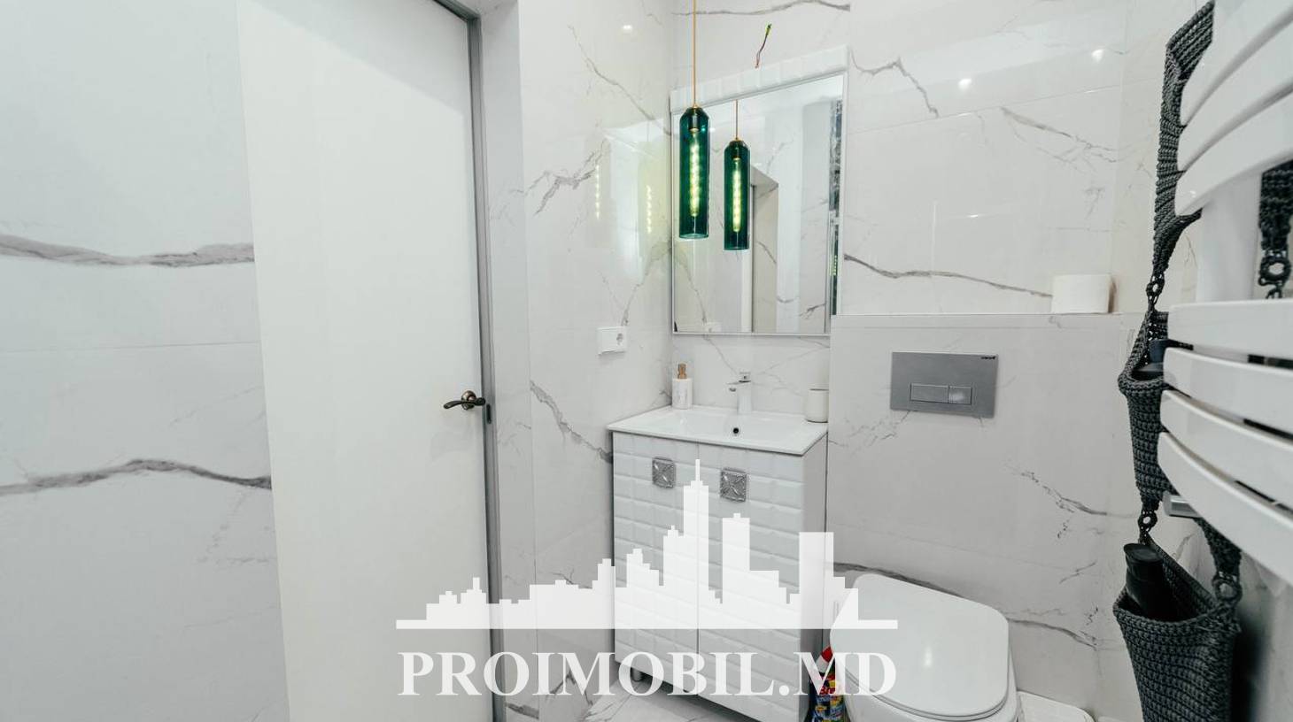 https://images.proimobil.md/8qBnzO-srjf5U2c0Sj-Emb1UwZdkKPahbtVmvXwoU5o/watermark:0.75:so:0:30:0.39/resize:fill:1460:816:1/gravity:ce/bG9jYWw6Ly8vZXN0YXRlL2xyL2Q4ZmU0ZDRmLTQyZDctNDYxYy05MTU2LTVkNDE2ZDAwZWQ4YS5qcGVn
