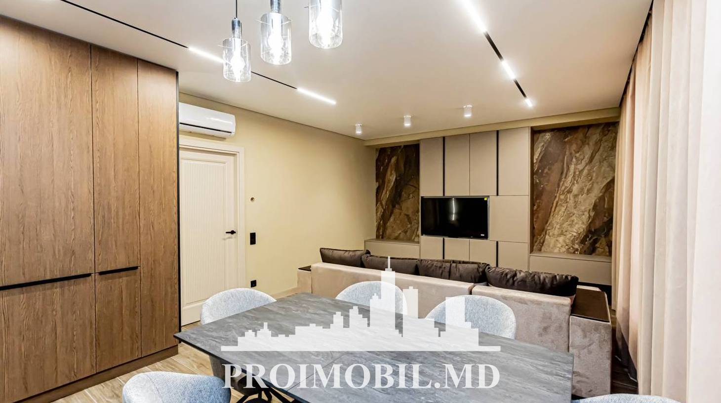 https://images.proimobil.md/8qEF7gtaFM8r28cYuFMbChJ6h8_JJeiThQ9wkTCLmnk/watermark:0.75:so:0:30:0.39/resize:fill:1460:816:1/gravity:ce/bG9jYWw6Ly8vZXN0YXRlL2xyLzIyMjM4MjUwLWJjYWMtNGQwYS05MWI4LWNkMjc5MDcwMTJmOS5qcGVn
