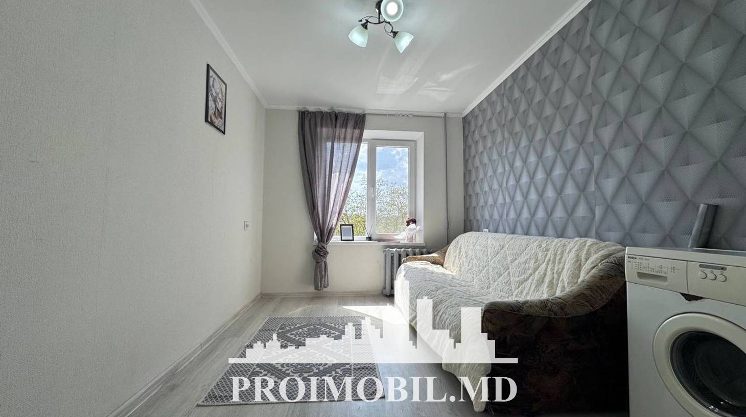 https://images.proimobil.md/8rObGvy65M0snsz1GTNrUmmSij4xbl8pn414TUnWfJI/watermark:0.75:so:0:30:0.39/resize:fill:1460:816:1/gravity:ce/bG9jYWw6Ly8vZXN0YXRlL2xyLzUzYzkxMTJkLTQwNTctNDlkMi1hYzZjLWYwMTYyZWQxNTRjNi5qcGVn