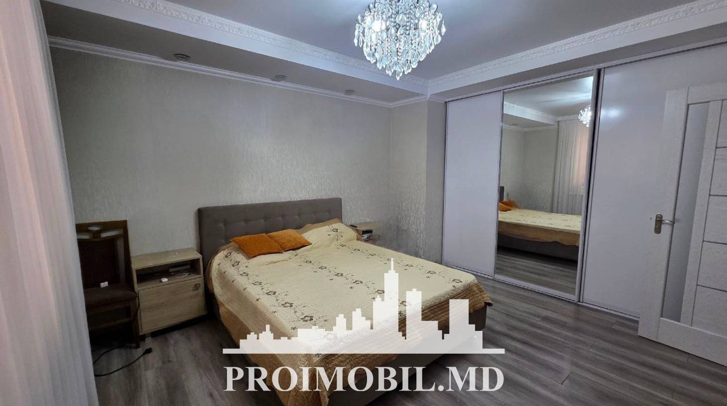 https://images.proimobil.md/8uYSFBS43-SnCyp3Hhd2C01LVDT7dVFobjWd5q_lBII/watermark:0.75:so:0:30:0.39/resize:fill:1460:816:1/gravity:ce/bG9jYWw6Ly8vZXN0YXRlL2xyLzljN2RlZGNhLWNmOTYtNGE5Ni1iZTkxLTMzOTQzMjFlZTMxZi5qcGVn