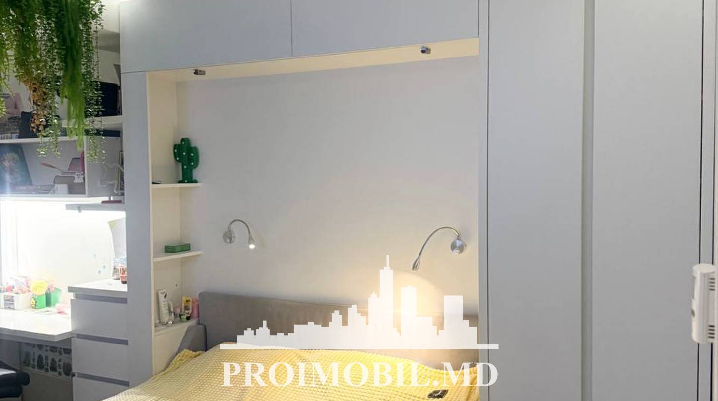 https://images.proimobil.md/8u_JuM4sNHCz-s9n-hPg2CMs0DQaHPxv4--PTDMyTyM/watermark:0.75:so:0:30:0.39/resize:fill:1460:816:1/gravity:ce/bG9jYWw6Ly8vZXN0YXRlL2xyLzJlZjQxMThjLWM4NDktNDE5MS05NDgzLTY1NjUxMGJhNjdhMS5qcGVn