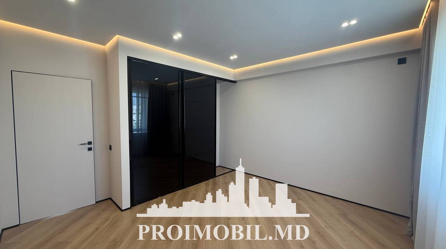https://images.proimobil.md/8uh1K_7e0bZRTX9f4ainMeSu02E5PxQ8v0TEwhwH1kM/watermark:0.75:so:0:30:0.39/resize:fill:1460:816:1/gravity:ce/bG9jYWw6Ly8vZXN0YXRlL2xyLzY4MDUzZDBhLTgwZWYtNDhkMy04M2ZiLWY1NjMxODRkZTU4ZS5qcGVn