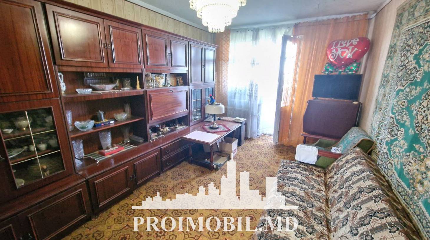 https://images.proimobil.md/8wD5FBqabt-vc2WCWT0NpyZuD1V_QHVmzO8JA5j7Zpw/watermark:0.75:so:0:30:0.39/resize:fill:1460:816:1/gravity:ce/bG9jYWw6Ly8vZXN0YXRlL2xyL2M0NTkzZmJmLWNlMGUtNGFiMy1hMzE1LWM2ZWVjMGVkOGE3Yy5qcGVn