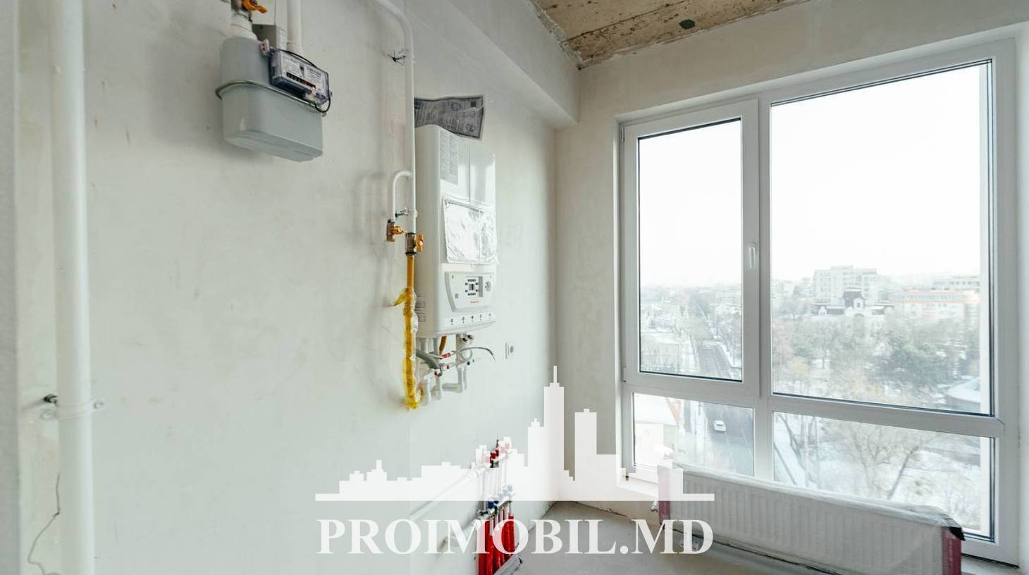 https://images.proimobil.md/8woMU8V46EPqJbuEcsRamcQLOVyaxgNG_AI-yTNyxbA/watermark:0.75:so:0:30:0.39/resize:fill:1460:816:1/gravity:ce/bG9jYWw6Ly8vZXN0YXRlL2xyLzBjMmQyODBlLTRkYTItNDU3OC1hZjY2LWQxMGU2NTlhY2EwYy5qcGVn
