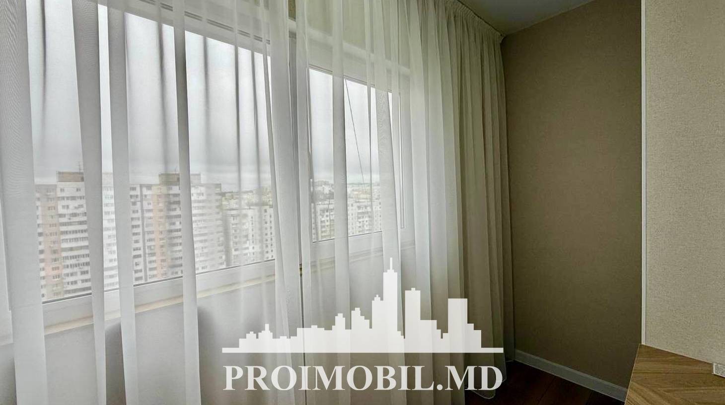 https://images.proimobil.md/92Lm-W45Ks3_VgsFbLISmBH4koz6duTFhWHp4oAtnU4/watermark:0.75:so:0:30:0.39/resize:fill:1460:816:1/gravity:ce/bG9jYWw6Ly8vZXN0YXRlL2xyLzE1NzBmYmIyLTE4MmUtNGRhNS1iYmJlLWRmMjFjM2QzOWJjMS5qcGVn
