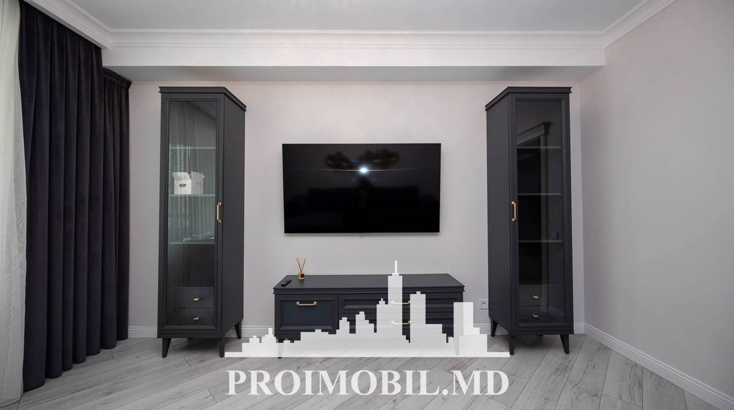 https://images.proimobil.md/97_ip8uQe9wsVP8qYEeE8AJ7f5z_5Q7bVeOFiF5XWpQ/watermark:0.75:so:0:30:0.39/resize:fill:1460:816:1/gravity:ce/bG9jYWw6Ly8vZXN0YXRlL2xyLzUwZGVkZWMwLTVkOGEtNDQ4ZC04YzY0LTYwODE4MDg3MjE2OS5qcGVn
