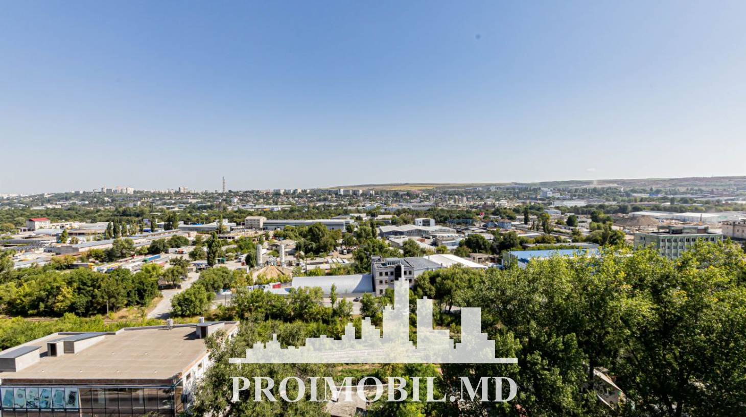 https://images.proimobil.md/97mrfLQGLClk4O8uw9Q1YGwTYxd7Qu_BbcViqUNfgbQ/watermark:0.75:so:0:30:0.39/resize:fill:1460:816:1/gravity:ce/bG9jYWw6Ly8vZXN0YXRlL2xyL2E2ZDE2YTQ2LTAxMTgtNGFjMi1hOTdmLWMwMzBkM2QxZGUyZS5qcGVn