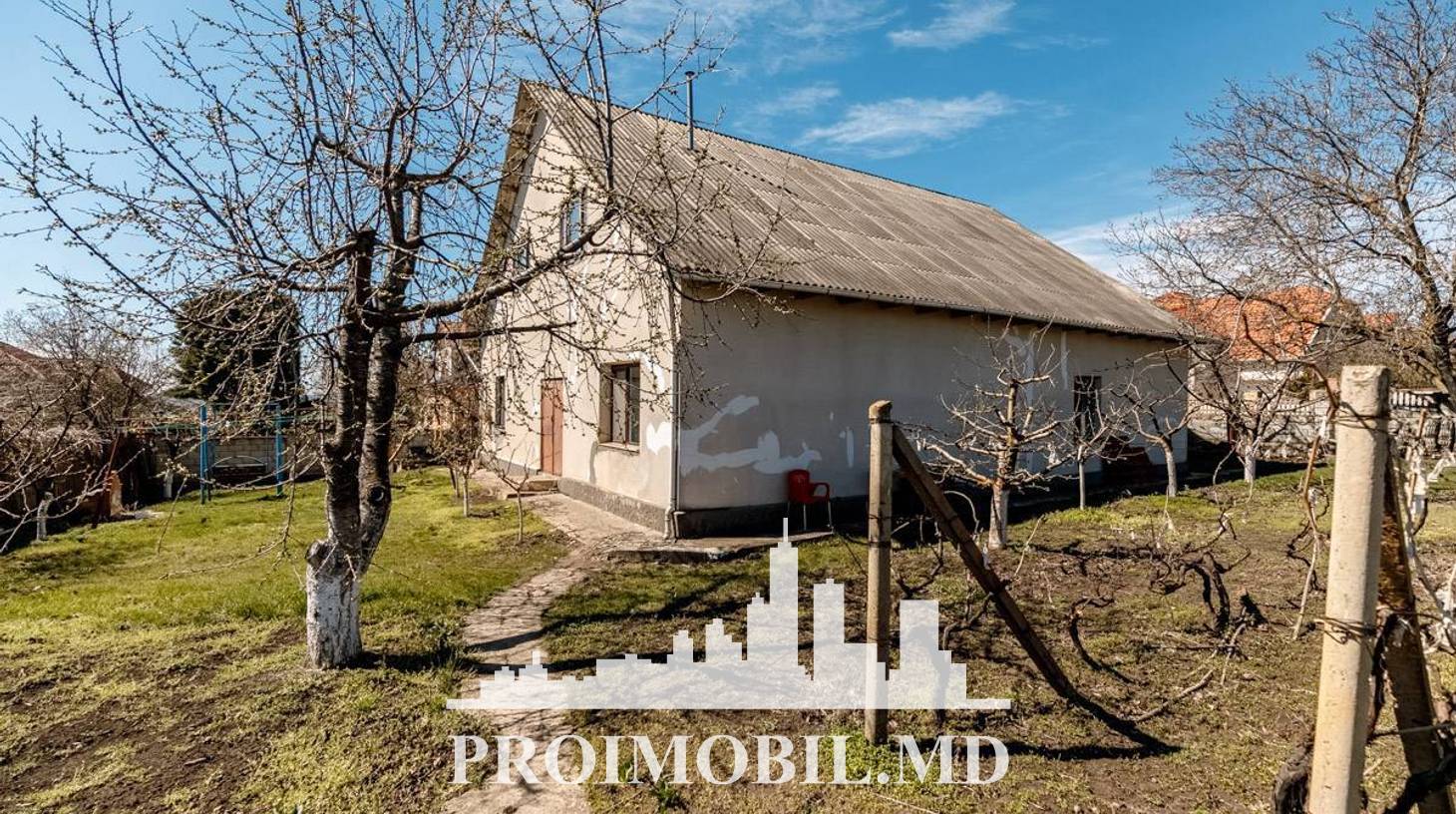 https://images.proimobil.md/9CmB3kBRga18MxsyuZ1Bo5vgwT3-FloYQsytak5Sr7s/watermark:0.75:so:0:30:0.39/resize:fill:1460:816:1/gravity:ce/bG9jYWw6Ly8vZXN0YXRlL2xyL2QzNTcxMTNhLTUxZDAtNDliOS04NDczLTFjY2ExZGVlZGM5Yy5qcGVn