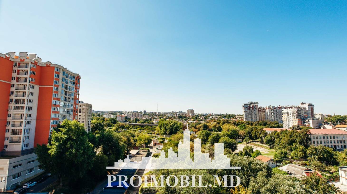 https://images.proimobil.md/9EhCh3-oYHfMb8d_ucoNSOo_iX_zdBP5um72aN8YVr0/watermark:0.75:so:0:30:0.39/resize:fill:1460:816:1/gravity:ce/bG9jYWw6Ly8vZXN0YXRlL2xyLzlhYTA1YWVmLTI0NDUtNGViOS05NzhiLTJlNDc1ODRkNzk4Ni5qcGVn