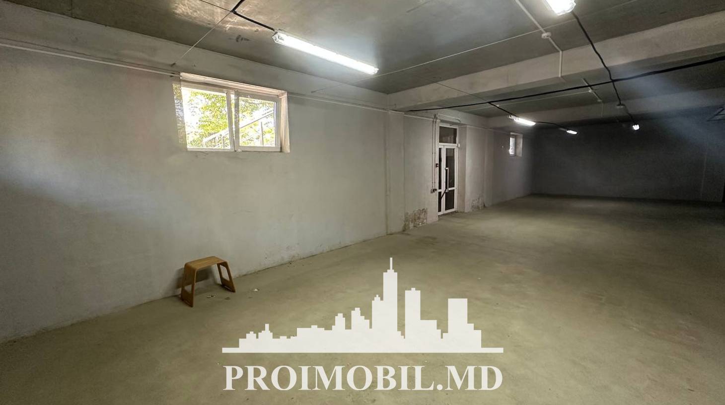 https://images.proimobil.md/9H7en2xq3uYAnM3QNXzWe0X5Is0ProZK-yDE_wUh4XU/watermark:0.75:so:0:30:0.39/resize:fill:1460:816:1/gravity:ce/bG9jYWw6Ly8vZXN0YXRlL2xyL2FiZjcwODFhLTcxOWEtNDU4Ni04NTYwLWIzZjc4NjNiZGUzNS5qcGVn