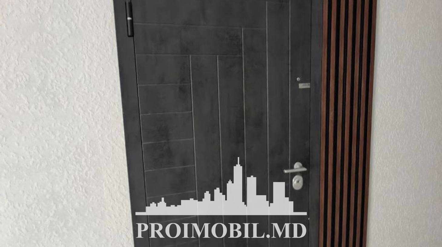 https://images.proimobil.md/9JkxwMGGSL98WGQdYgUE4lqEPLnYHySX6-zVuZ-ZBV0/watermark:0.75:so:0:30:0.39/resize:fill:1460:816:1/gravity:ce/bG9jYWw6Ly8vZXN0YXRlL2xyLzRkZWZlYzRkLWE4YzMtNGVkYi05NjMwLWQ2NTJiN2ZhYWZiNy5qcGVn