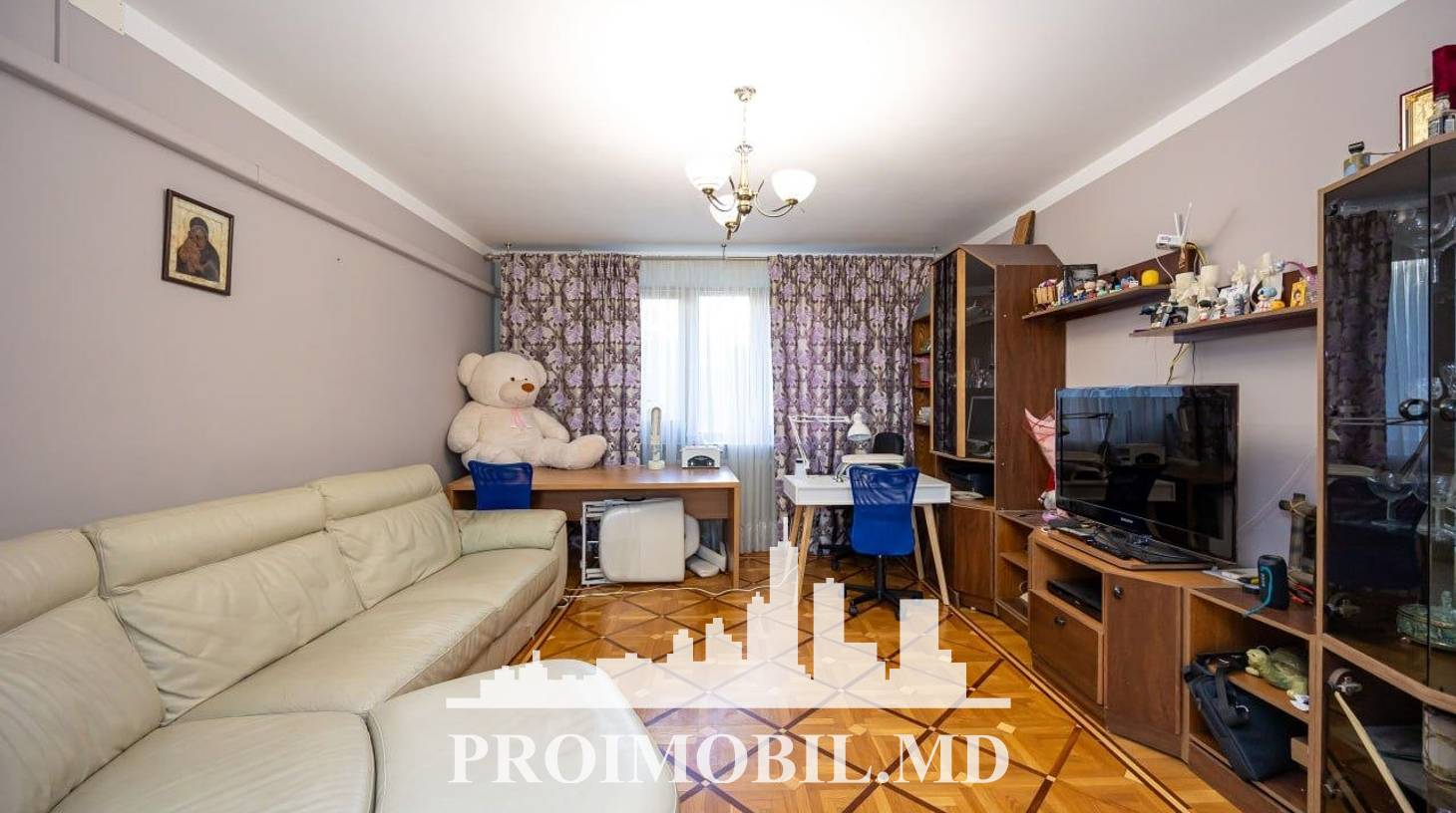 https://images.proimobil.md/9JqL45uzdL2qc7bmg_IgU-d7rOtskvSXPwDWIO68hAM/watermark:0.75:so:0:30:0.39/resize:fill:1460:816:1/gravity:ce/bG9jYWw6Ly8vZXN0YXRlL2xyL2UzYmZkZjY0LTBhZWEtNGVjMy1iMmFmLTZmZjYzYWE5NmVmZC5qcGVn