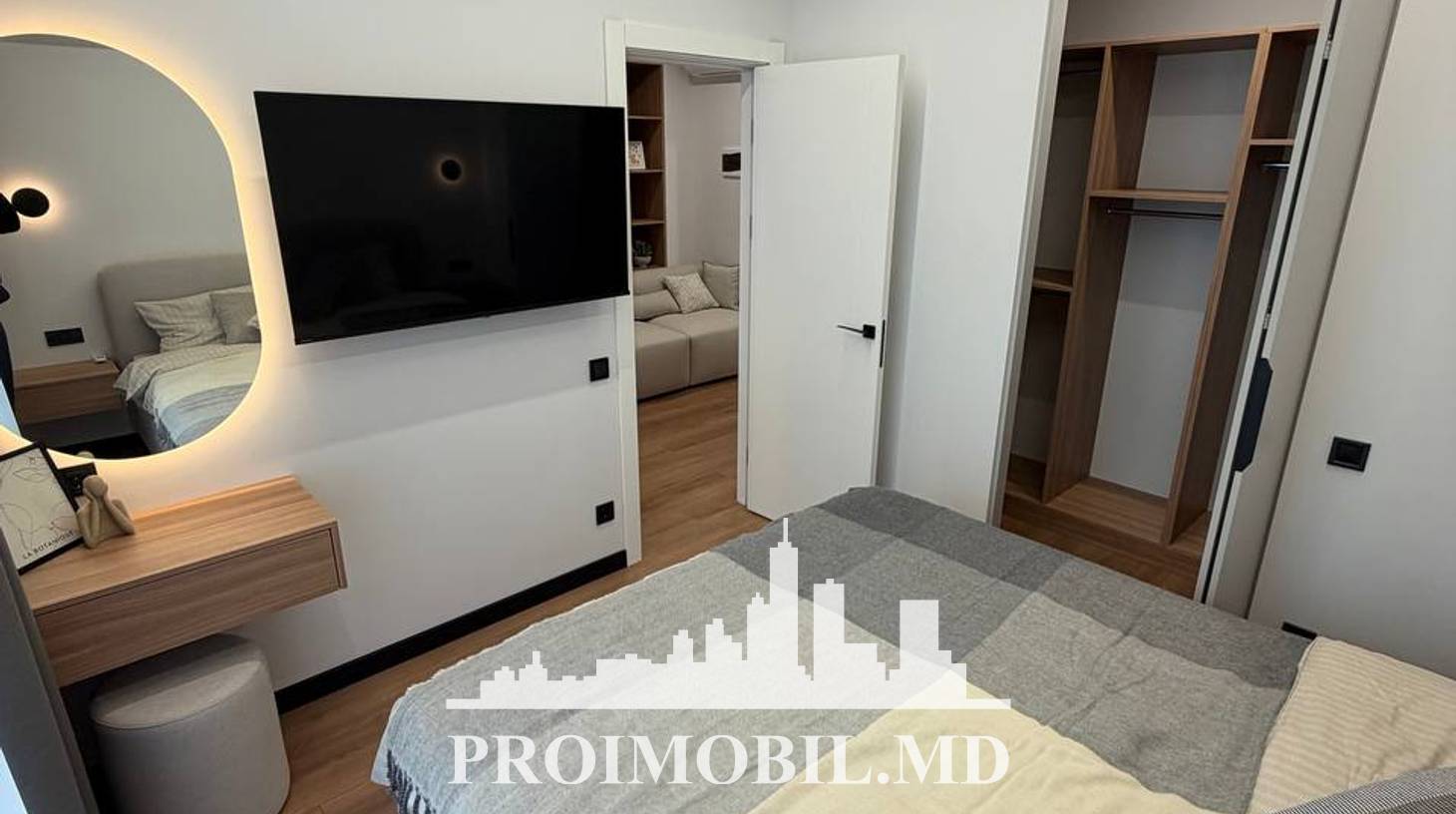 https://images.proimobil.md/9KY3vrrM_xTg5A8WtaTlzh_S9wUX2Jarb4doFUqqCXM/watermark:0.75:so:0:30:0.39/resize:fill:1460:816:1/gravity:ce/bG9jYWw6Ly8vZXN0YXRlL2xyLzQ0MTI1NmRkLTFiNzgtNDkxYy1iOTNjLWI1M2EyMWM5ZGFmMS5qcGVn