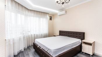 https://images.proimobil.md/9M3ga_1YzvwXkjQypiYYsI6JWE-UO4S9C7VgOXGU1GQ/resize:fill:350:198:1/gravity:ce/bG9jYWw6Ly8vZXN0YXRlL2xyL2ViNTg1NWZiLTk5NTUtNDM1MS1hMjFhLTU3MGE1ZDUzNjNmYy5qcGVn