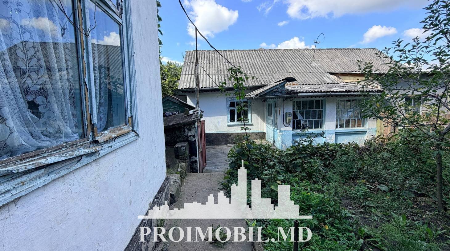 https://images.proimobil.md/9Mfp2h4aY0ahMf-RXJLDps_ztgjBHoSPc47frj085qI/watermark:0.75:so:0:30:0.39/resize:fill:1460:816:1/gravity:ce/bG9jYWw6Ly8vZXN0YXRlL2xyLzEwYWYwNWY3LTNkM2YtNDhjOS1iODhhLTM1MGI5MzFiN2ZhMC5qcGVn