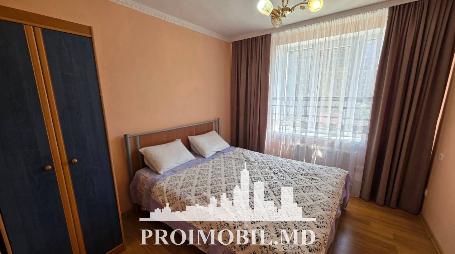 https://images.proimobil.md/9ULnadcibysYiqBiNRLdHnZ5H1la2J4vA4uWBGSG9l8/watermark:0.75:so:0:30:0.39/resize:fill:1460:816:1/gravity:ce/bG9jYWw6Ly8vZXN0YXRlL2xyLzQ4NDQzZjJjLTk3MDUtNDFhMi1iNzFiLTczZjA5MTRhYzkwZi5qcGVn