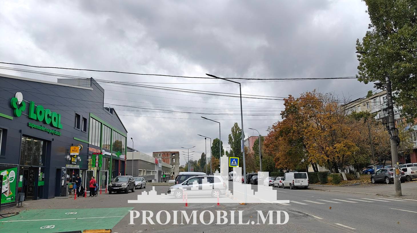 https://images.proimobil.md/9UcjpHTayYf6rvWwsOSrrR905oLtqgWRgJDg1_1TSUk/watermark:0.75:so:0:30:0.39/resize:fill:1460:816:1/gravity:ce/bG9jYWw6Ly8vZXN0YXRlL2xyLzJjMGVhMjUyLWIxOGQtNGVhZC1hYzQzLTllMTNjOTU0YjE1Ny5qcGVn