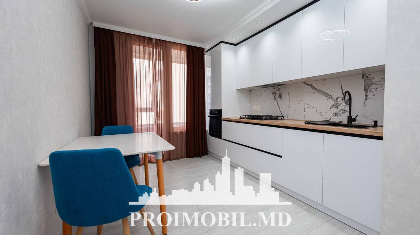 https://images.proimobil.md/9VEfu-E1Wm_YSXN6DbMlc9sXEX03ArluVgUtdVSxKto/watermark:0.75:so:0:30:0.39/resize:fill:1460:816:1/gravity:ce/bG9jYWw6Ly8vZXN0YXRlL2xyLzZkY2FjMDY0LTQ0ZjEtNGZlOC1hZjgyLTJkOGU4OWZmZmI2Yi5qcGVn