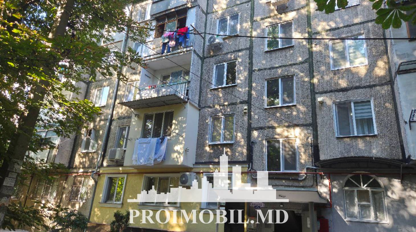 https://images.proimobil.md/9XgsoO-pLk0zzqzKOMmVr5WtdbzrpGgJdSfle0UH10o/watermark:0.75:so:0:30:0.39/resize:fill:1460:816:1/gravity:ce/bG9jYWw6Ly8vZXN0YXRlL2xyLzQ2NTBhZmYzLWI3ODMtNGQ4Ni1hODZjLTAzZDE3ZDEzOTRjNS5qcGVn