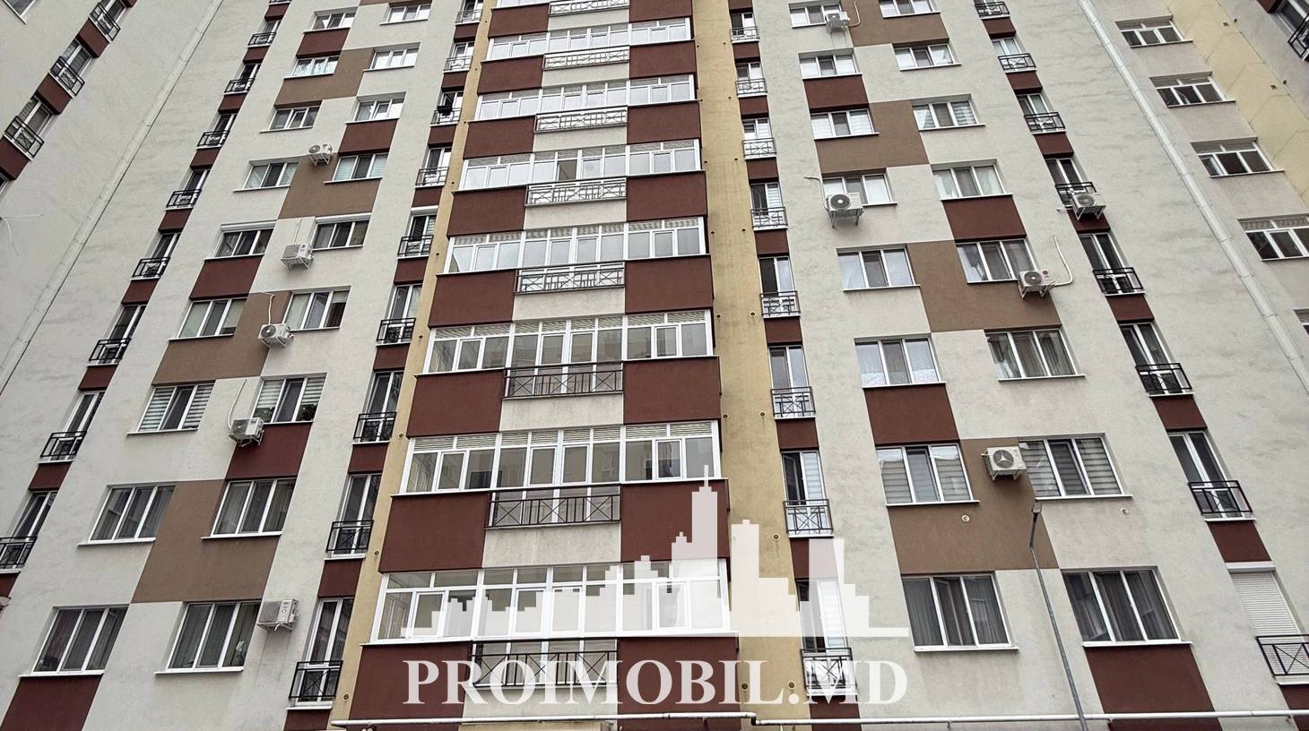 https://images.proimobil.md/9XwP8VXu_voIHR35zAlin7t_QbMsKvzzue4MO-2iX2Q/watermark:0.75:so:0:30:0.39/resize:fill:1460:816:1/gravity:ce/bG9jYWw6Ly8vZXN0YXRlL2xyLzkxMzM0MzFhLTZmOGItNDNmNi05OTg3LWVmY2U5ODVlODNiMi5qcGVn