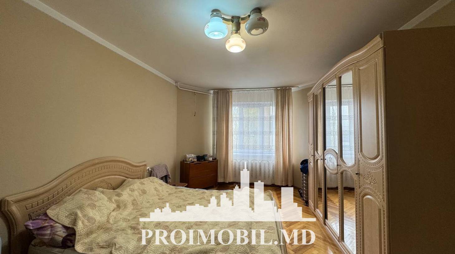 https://images.proimobil.md/9iz9C5ueQldfHq6QbH_Ap4LRixoq0FRn95o4QhIdUK8/watermark:0.75:so:0:30:0.39/resize:fill:1460:816:1/gravity:ce/bG9jYWw6Ly8vZXN0YXRlL2xyL2MxNWYxNTMyLTcxN2ItNGE2MC1hM2YxLTdiYjZiOGUxMjI1NC5qcGVn