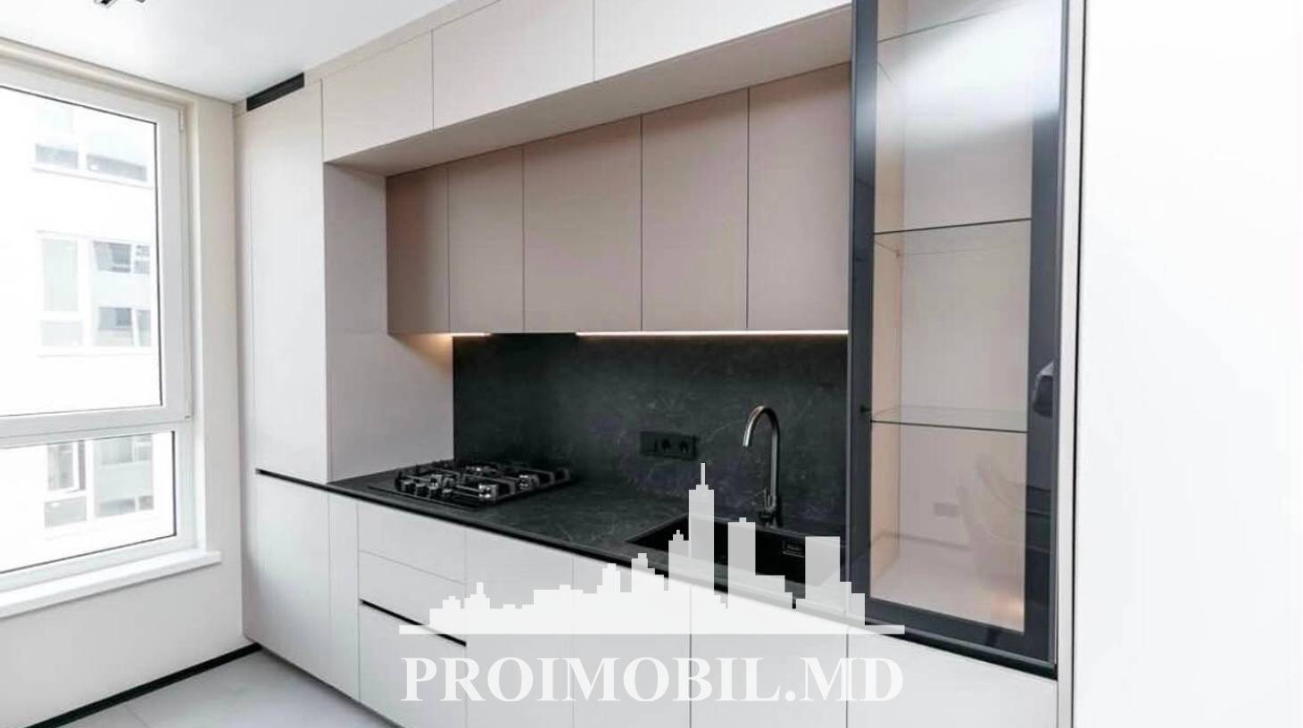 https://images.proimobil.md/9jFIvWg74wAYF_MzejHwYpCzax7zHOidGuXOzLC1olY/watermark:0.75:so:0:30:0.39/resize:fill:1460:816:1/gravity:ce/bG9jYWw6Ly8vZXN0YXRlL2xyL2UyYjE5MDhlLWI1OTgtNGI0Zi1iNDg3LTJlZmNmZGM1OGExMS5qcGVn