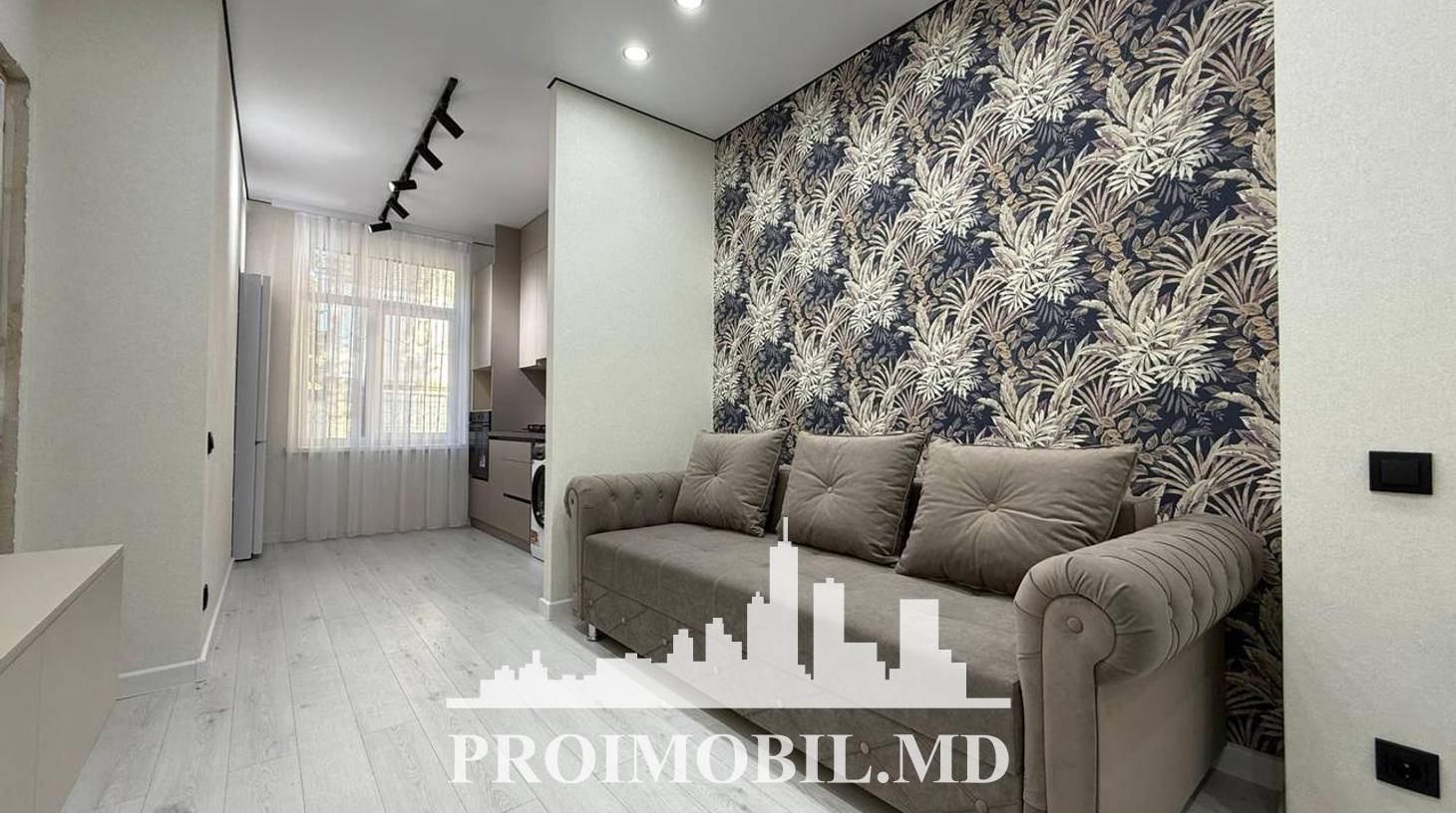 https://images.proimobil.md/9lXynm63bQszaDJE71hiNveCHZy7eW4J4ddncQDaSJ0/watermark:0.75:so:0:30:0.39/resize:fill:1460:816:1/gravity:ce/bG9jYWw6Ly8vZXN0YXRlL2xyLzliNTI5OGRjLTJhMzQtNDU4YS04ZTkwLWNmMzE2ZDhiZjlmZi5qcGVn