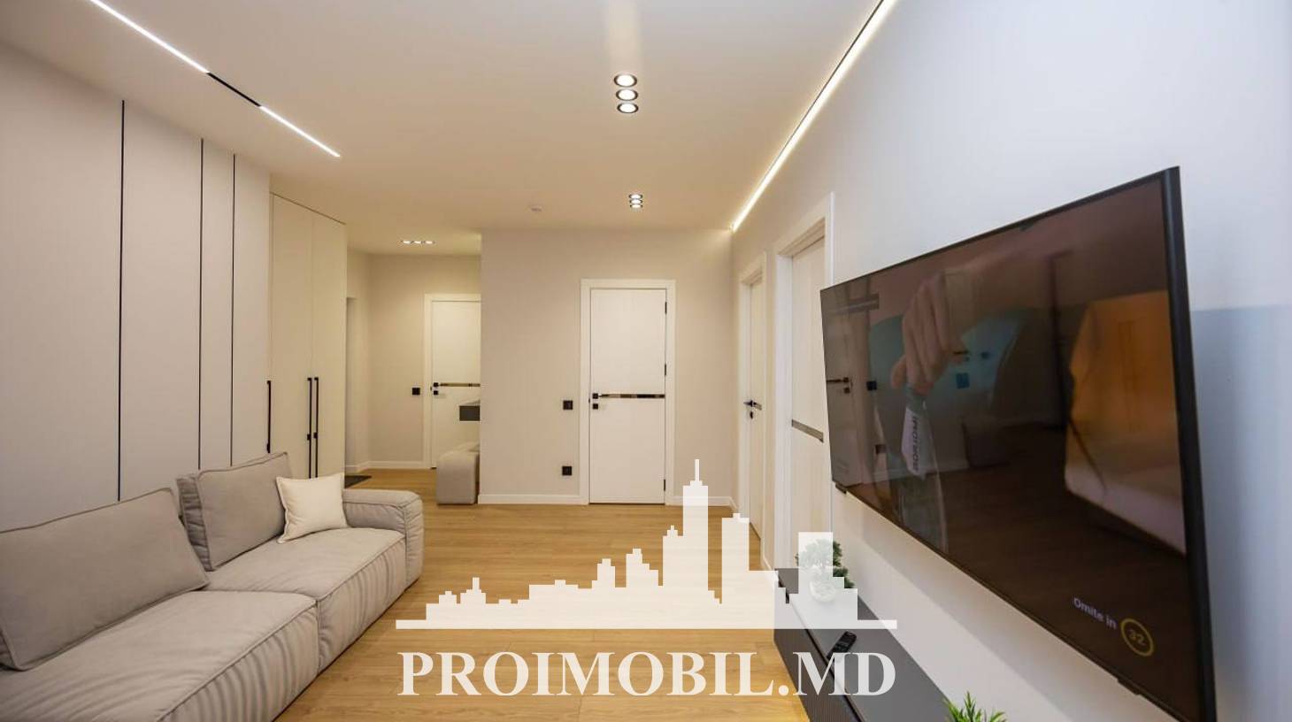 https://images.proimobil.md/9p578QaJ2lhTI2MasE8TUsW27V8jv5a-84xK5eoMB3I/watermark:0.75:so:0:30:0.39/resize:fill:1460:816:1/gravity:ce/bG9jYWw6Ly8vZXN0YXRlL2xyL2EwZWUyM2NkLWFmYTAtNDUzMS1hMGQyLWM2NTEwZDdjY2JlYS5qcGVn