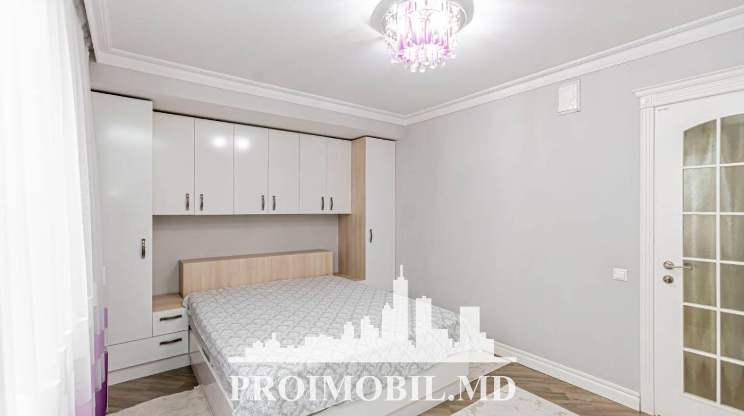 https://images.proimobil.md/9pjgjnVpYxw24b8XBF8J3DGsc4vYNqhJzUDGjby21Oc/watermark:0.75:so:0:30:0.39/resize:fill:1460:816:1/gravity:ce/bG9jYWw6Ly8vZXN0YXRlL2xyLzNkYTAyNTE5LTQ0OGYtNDZmZS05NThiLTQ2ZWY4YjYzODVkNy5qcGVn