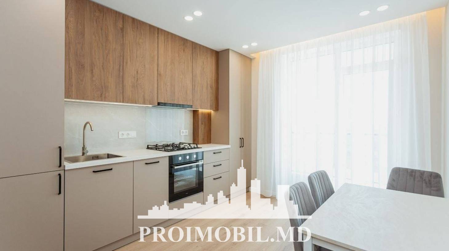 https://images.proimobil.md/9pmbT09UWNq057mfwoaRmvCZm-_TnwsCCoMhV3zW-ec/watermark:0.75:so:0:30:0.39/resize:fill:1460:816:1/gravity:ce/bG9jYWw6Ly8vZXN0YXRlL2xyL2NkYjhhNzM3LWFiMWQtNDllNS04OWU5LWU2MTZiMTgwYzBjOS5qcGVn