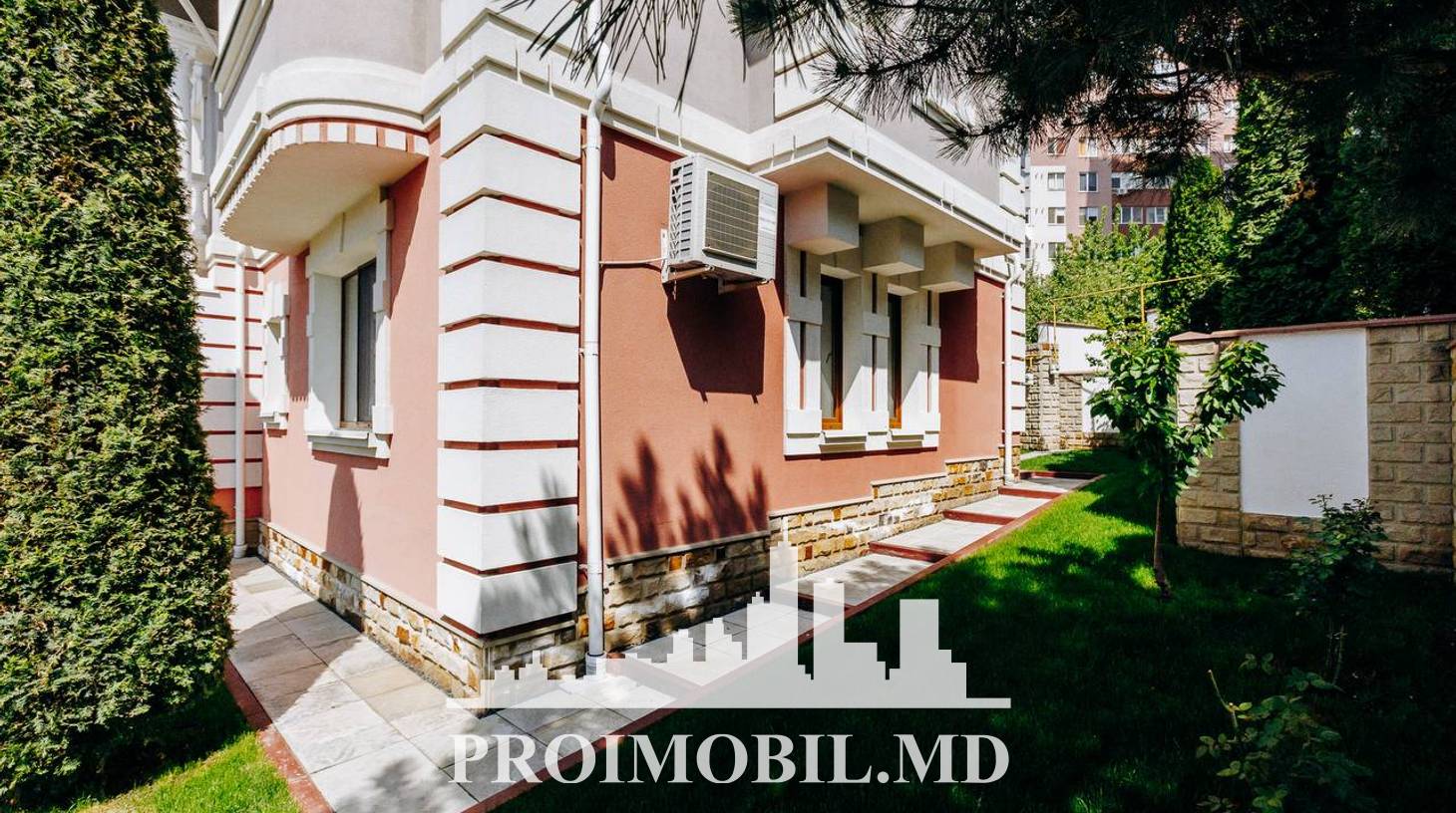 https://images.proimobil.md/9r0B2l5OYcdO2kmKLs_THM37anC7H6l4PkWtjAti_hk/watermark:0.75:so:0:30:0.39/resize:fill:1460:816:1/gravity:ce/bG9jYWw6Ly8vZXN0YXRlL2xyL2QzN2ExYzA5LWE2NDktNDQxYS1hOWM0LWUwMThiMTVhMTQ2Yi5qcGVn