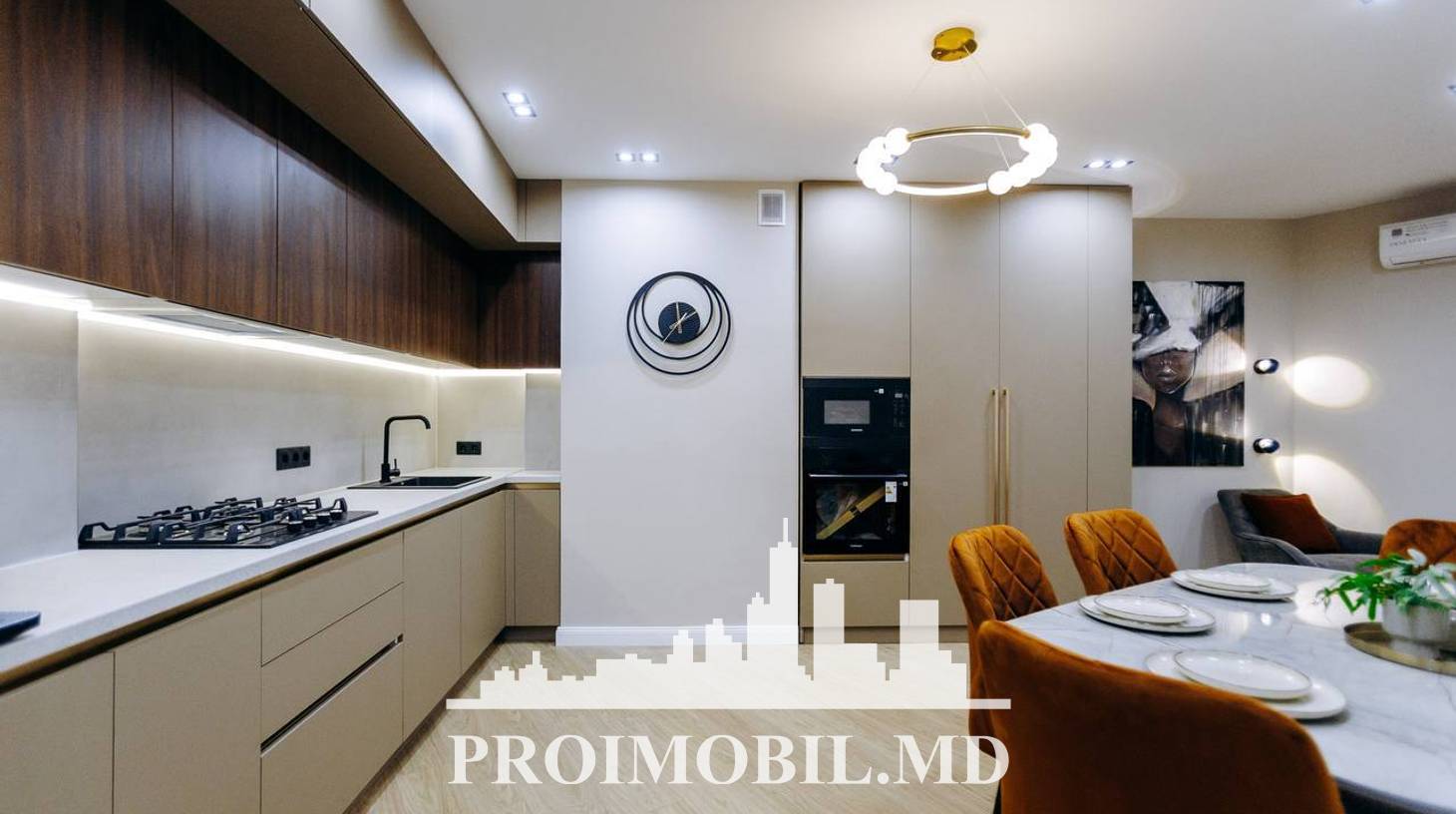 https://images.proimobil.md/9ta9qWKCre6pGAQ2INsnG5p8qww6JC5zsJe-q9sbtgg/watermark:0.75:so:0:30:0.39/resize:fill:1460:816:1/gravity:ce/bG9jYWw6Ly8vZXN0YXRlL2xyL2NjMjMxMGI4LWQzOTctNDM1Ni1hMjZkLWMwOGY3ZmEyMDVjOS5qcGVn