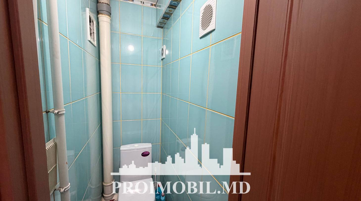 https://images.proimobil.md/9vp26eW_DB5_RmaTFBTz9Ruby_ABTJXcsxjDw__-sW4/watermark:0.75:so:0:30:0.39/resize:fill:1460:816:1/gravity:ce/bG9jYWw6Ly8vZXN0YXRlL2xyL2YzMGYwMjJjLWQ2ODctNDU2MC1hOWYxLTA4MDA0MGM5OGZjNS5qcGVn