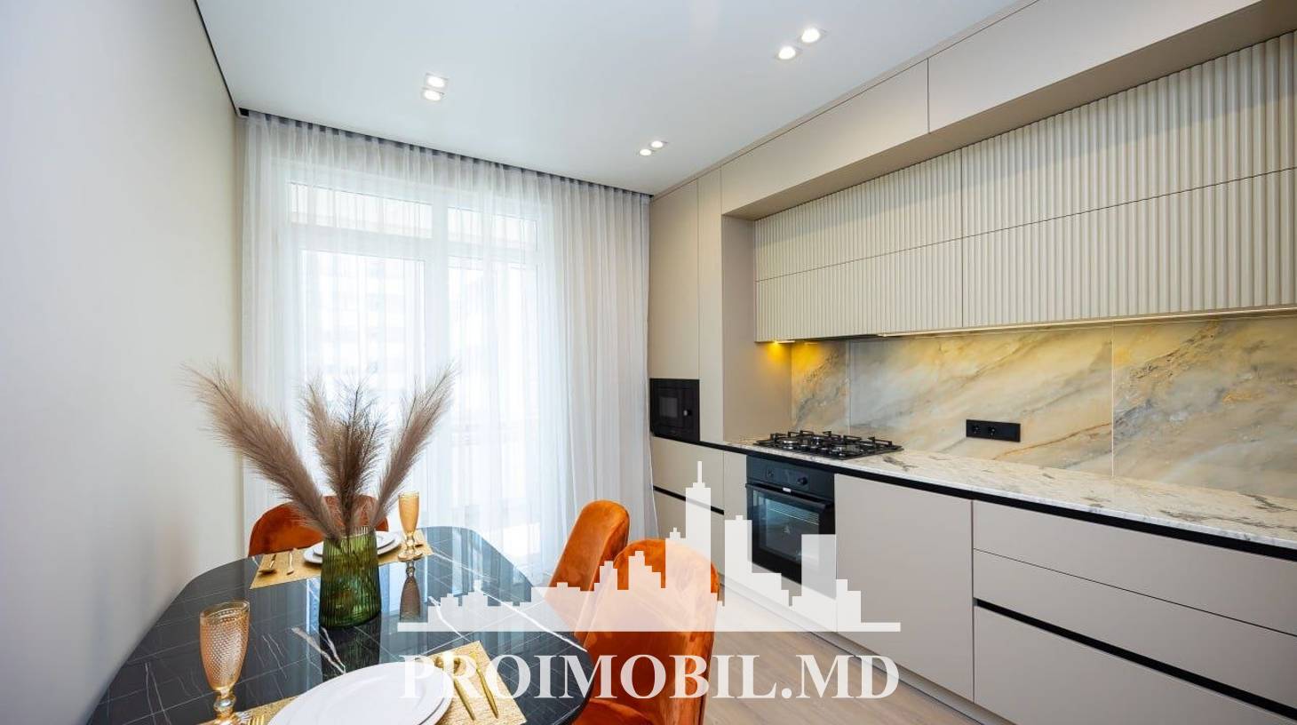 https://images.proimobil.md/9wBw7563CiUO5tkZizEXfBqLuZkugMuPB1ZJSMw0M-Y/watermark:0.75:so:0:30:0.39/resize:fill:1460:816:1/gravity:ce/bG9jYWw6Ly8vZXN0YXRlL2xyLzAwOTJjZGUzLWFhYTItNDY4Ni05YTczLTBkNmQ4ZGQ2MTBmYi5qcGVn