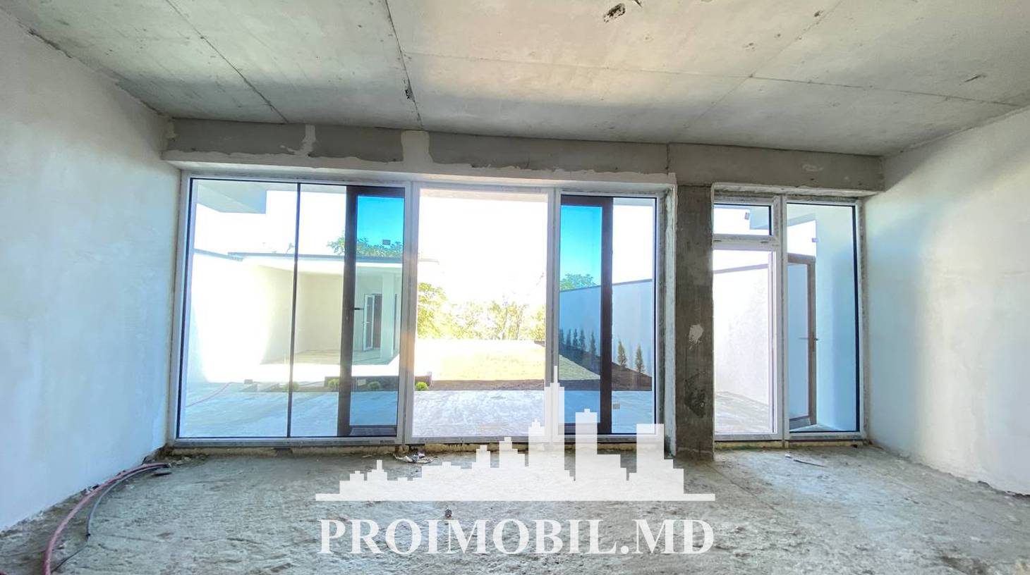https://images.proimobil.md/A0zQU3Mz0fb1Rf3JzbH1WFw8QOJ4I--Iv_Sn4ET5nXs/watermark:0.75:so:0:30:0.39/resize:fill:1460:816:1/gravity:ce/bG9jYWw6Ly8vZXN0YXRlL2xyLzQ0Y2FlNTA3LWQzYzQtNDQxOC05MjVmLWI5NzE0ODMxMDE1MC5qcGVn