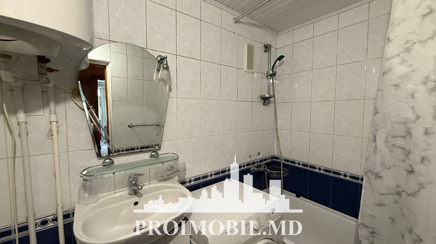 https://images.proimobil.md/A3QpwkTiCi2K8qTj9Oiu_CPEXaZxt4Jx_O7qxKu67u8/watermark:0.75:so:0:30:0.39/resize:fill:1460:816:1/gravity:ce/bG9jYWw6Ly8vZXN0YXRlL2xyL2NkMDVmMzczLWIyZDAtNDFiOC05NzgzLTJhNGFmNjY1MzlmNy5qcGVn
