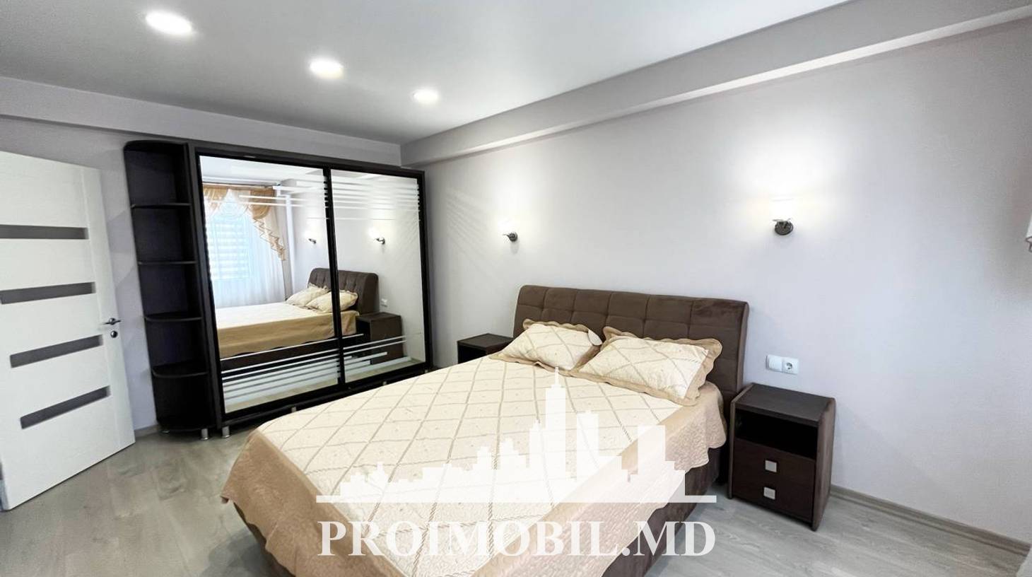 https://images.proimobil.md/A64eCSbnhNvkinL-Csuu9zo6BltGvxshmx44NVB_Y44/watermark:0.75:so:0:30:0.39/resize:fill:1460:816:1/gravity:ce/bG9jYWw6Ly8vZXN0YXRlL2xyLzYxNDAzNzFhLTU0MzAtNGI0NS1iMWNjLTNkZGI4YmFjYWY3OC5qcGVn