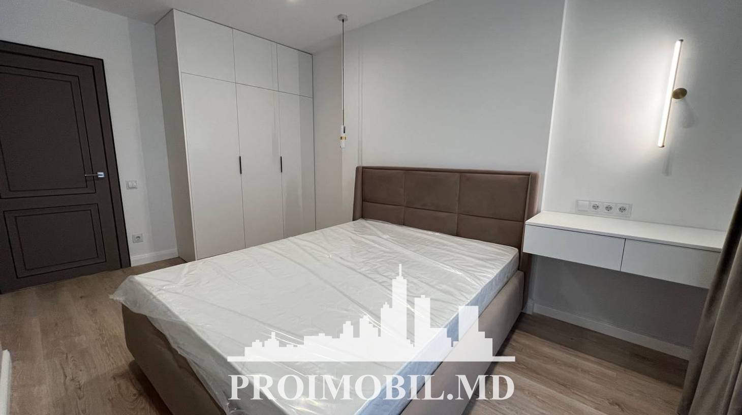 https://images.proimobil.md/A6Cj3TXgMq8fv7z-y5oNWBrJqOEi_6S2HlujkF6nV1E/watermark:0.75:so:0:30:0.39/resize:fill:1460:816:1/gravity:ce/bG9jYWw6Ly8vZXN0YXRlL2xyLzJmOTg4Yjg0LTU4NmItNDMyNy05NWZhLWFjYmE4OGVmZGE2Yy5qcGVn