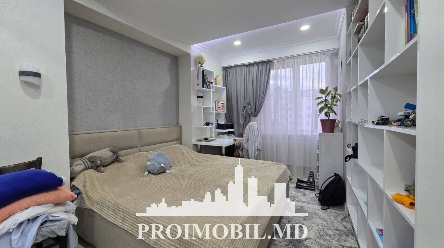 https://images.proimobil.md/A881n0GnQx9vFcFNYO6xFKzO42H23D2nXgZWch24yUY/watermark:0.75:so:0:30:0.39/resize:fill:1460:816:1/gravity:ce/bG9jYWw6Ly8vZXN0YXRlL2xyL2JlYTliYWI2LTIwOTctNDhhMi1hMjEyLTkwOTc0M2YyMzZkYS5qcGVn