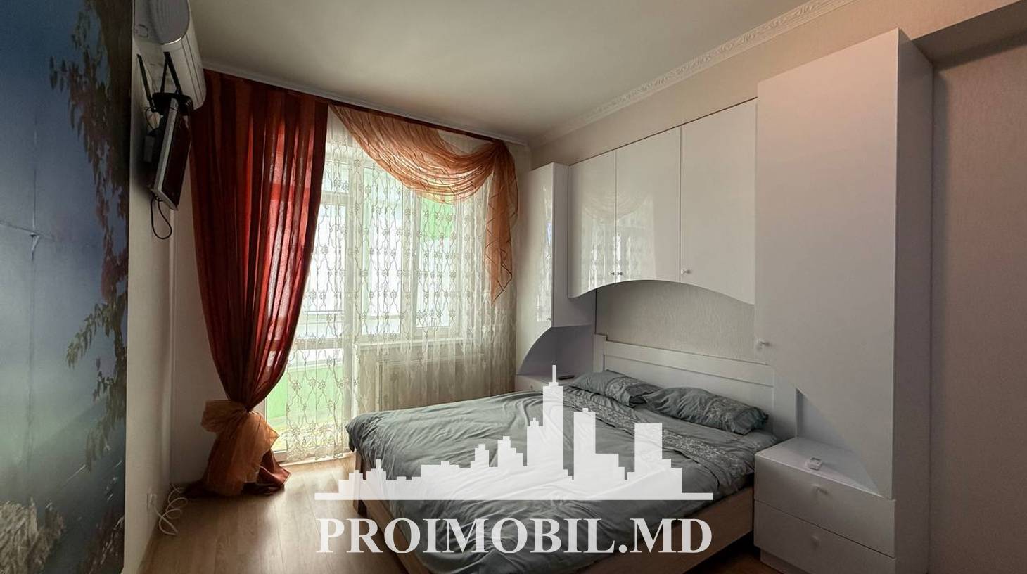 https://images.proimobil.md/A8PjAl3UA5r8dMBJb0TJ-zuEIUivmmaJbQRE6xgeg1I/watermark:0.75:so:0:30:0.39/resize:fill:1460:816:1/gravity:ce/bG9jYWw6Ly8vZXN0YXRlL2xyLzVkNzVjMjJhLWRlZWMtNDkxYi04NzBjLWJhZmM5Y2VkNzljZS5qcGVn
