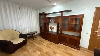 https://images.proimobil.md/A9_EBl1HRr9hX9klHFcLlrDevbF7Wh5oBaz094TJlKc/resize:fill:350:198:1/gravity:ce/bG9jYWw6Ly8vZXN0YXRlL2xyL2M4NmIxZmE1LTJmYmEtNGE4MC1hMzE0LWM0Y2I4MDg3YjBkNS5qcGVn